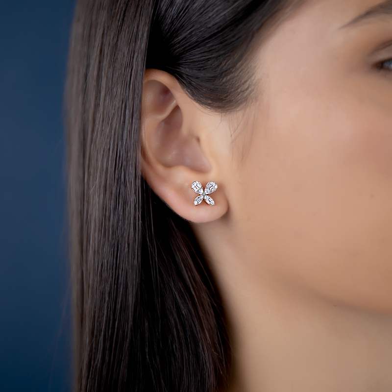 Cercei Fluture Aur 18k Diamante BLANCO'S