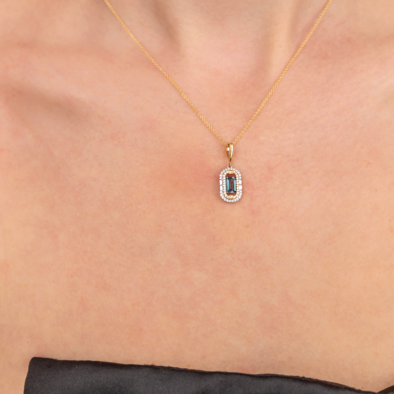Pandantiv cu Lant Aur 18k Diamante, London Blue Topaz DERUVO