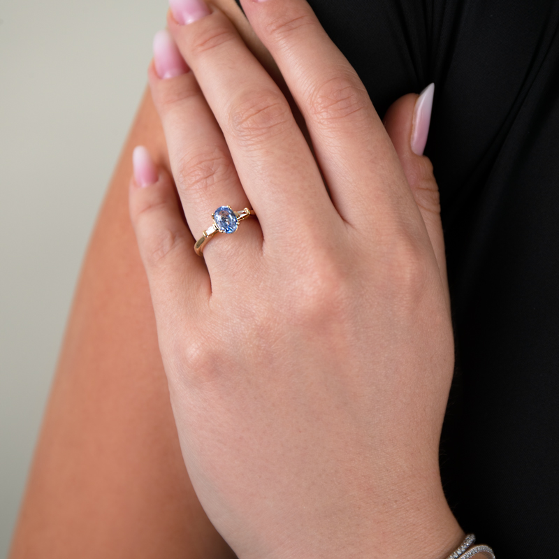 Inel Aur 18k Diamante, Safir DERUVO