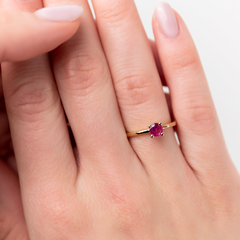 Inel Aur 18k Safir Roz DERUVO