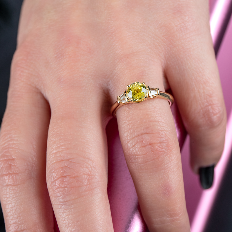 Inel Aur 18k Diamante, Safir Galben DERUVO 